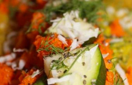 SPICY ASIAN CURRY COCONUT RAW WRAP